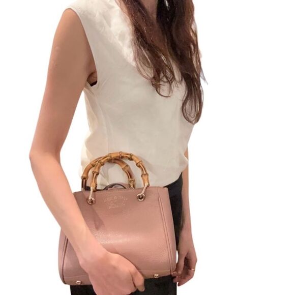 Gucci Brown Satchel with Bamboo Handles - Picture 3 of 15
